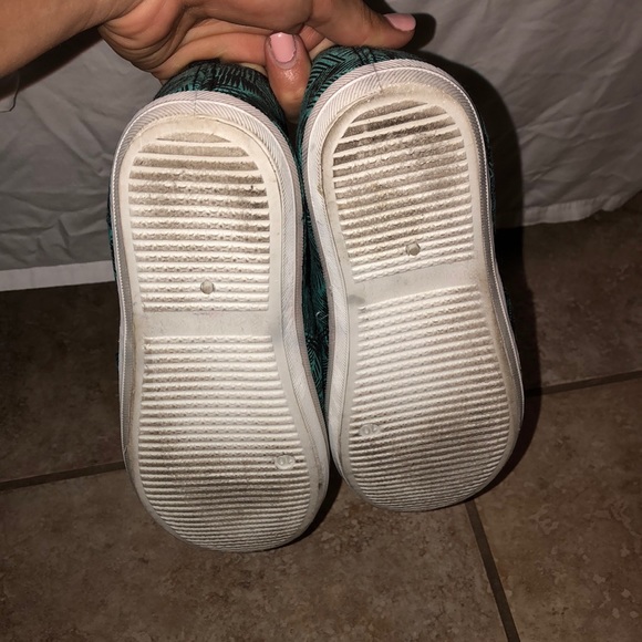 Palm Tree Shoes Size 10 - Picture 3 of 4